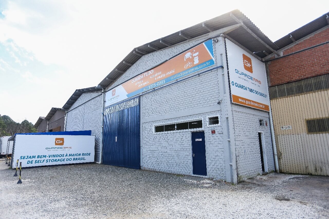 fachada self storage no ecoville